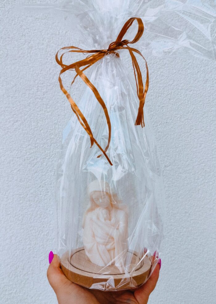 ŚWIECA SOJOWA MATKA BOSKA Z DZIECIĄTKIEM